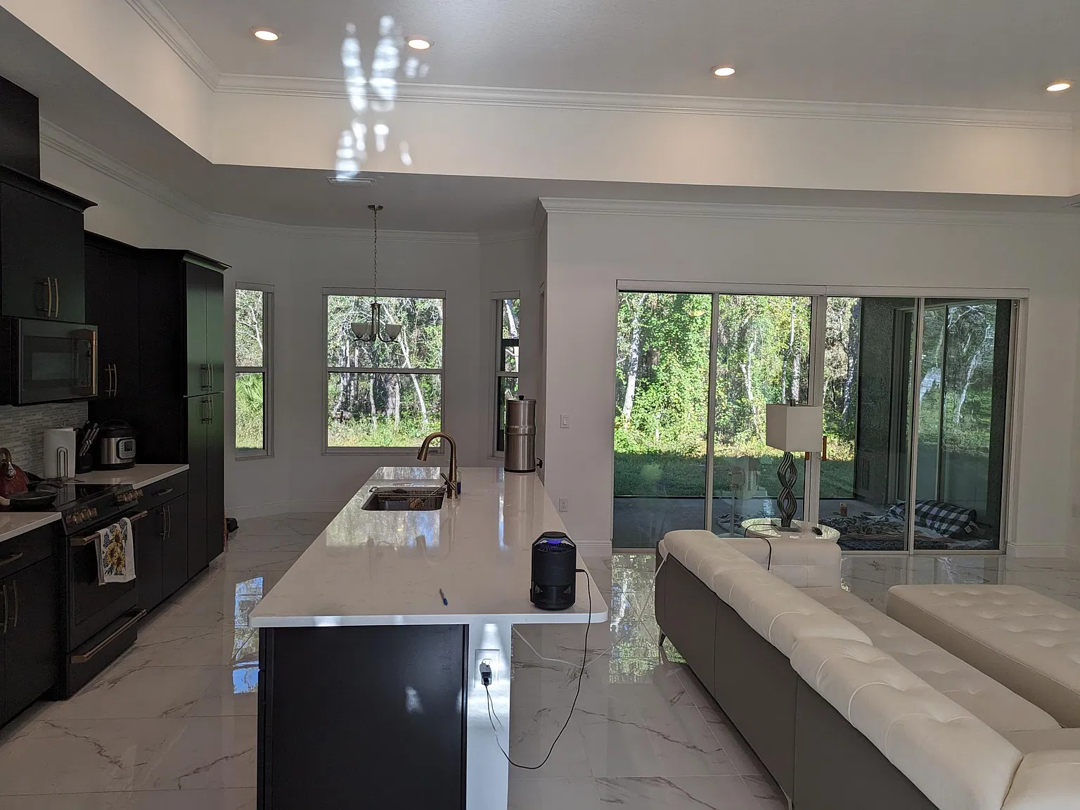 11373 Paramount Ave — Photo 3