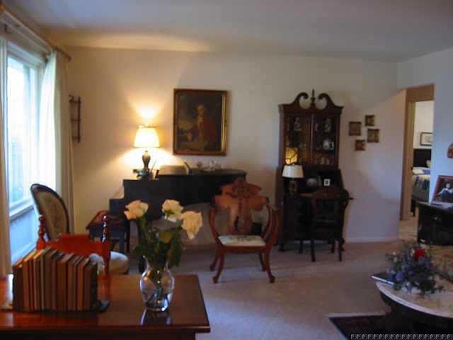 2nd image of 3222 NE Fairlawn Dr