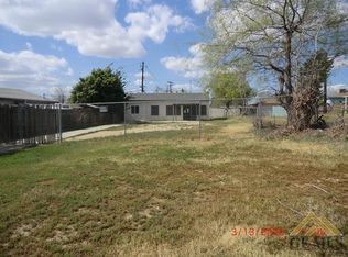 2328 Alta Vista Dr, Bakersfield, CA 93305