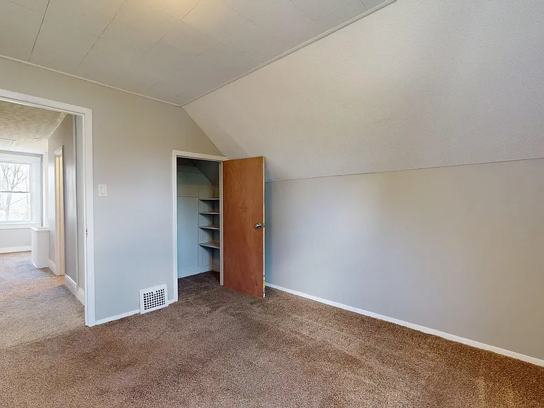 3452 W 44th St — Photo 30