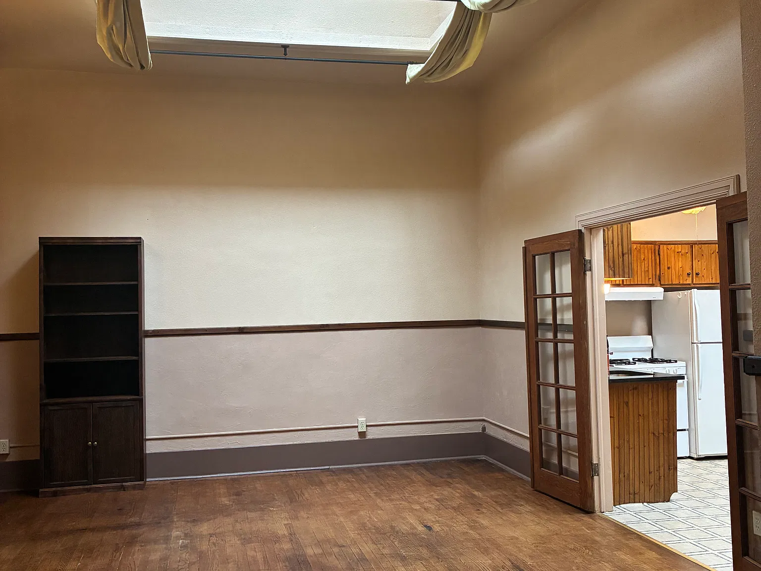 2 bed, 1200 sqft, $1,000 — Photo 3