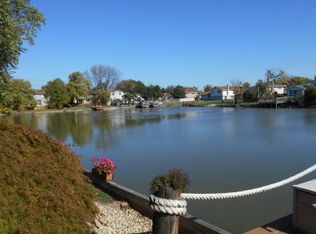 19501 Lake Shore Dr, Lynwood, IL 60411