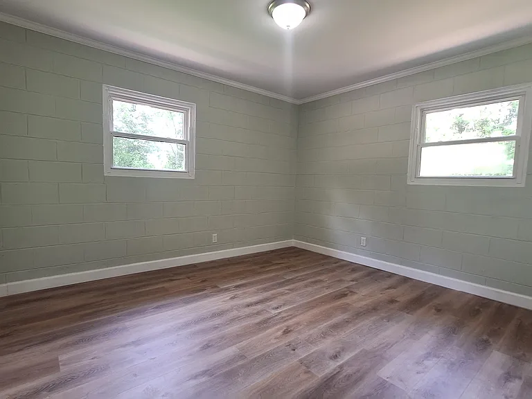 3718 Danube Ln — Photo 22