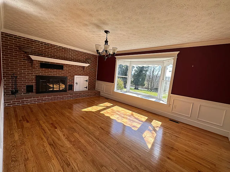 1195 Wrights Mill Rd — Photo 8
