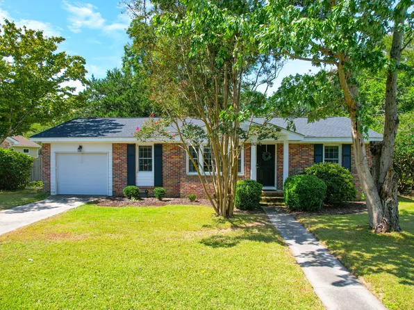 877 Quail Dr, Charleston, SC 29412
