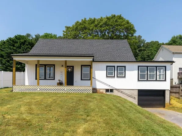 39 Sunrise Dr, Mount Sidney, VA 24467