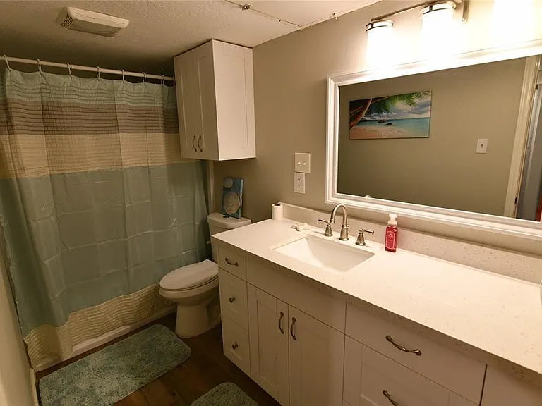 2100 Tanglewilde St #515 — Photo 9