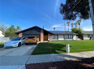 890 W Bohnert Ave, Rialto, CA 92377