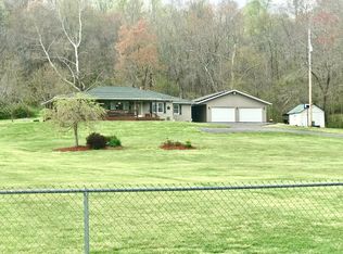 29 Dever Branch Rd, Lucasville, OH 45648