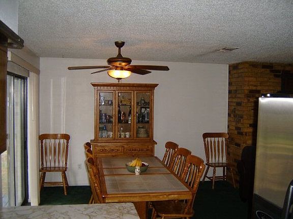 4th image of 219 Briar Creek Dr