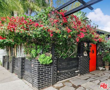 704 Palms Blvd, Venice, CA, 90291