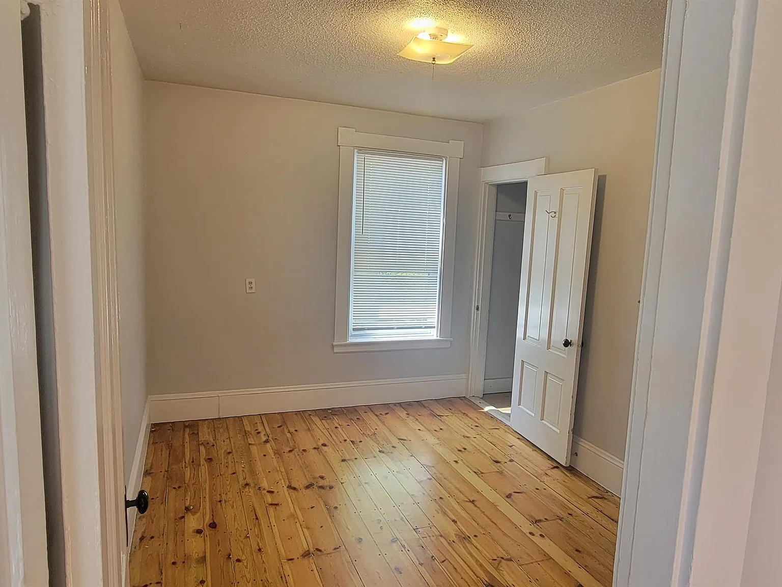 85 First St - 85B — Photo 3