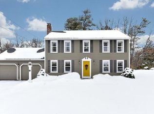 3 Longfellow Dr, Franklin, MA 02038