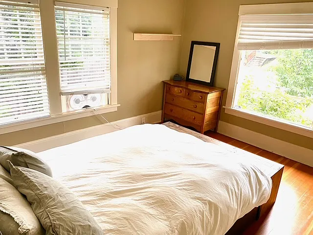 1305 NE Killingsworth St #1 — Photo 14