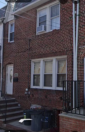 9504 Woodhaven Ct Photo 1