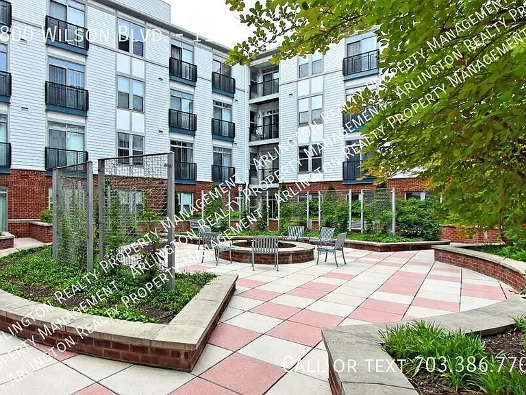 1800 Wilson Blvd #116 — Photo 25