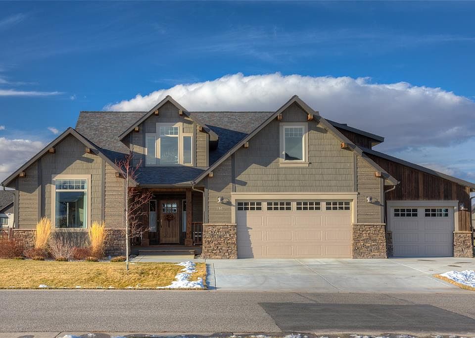 1st image of 261 Parklands Trl
