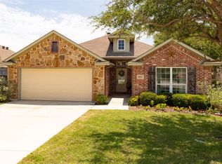 10517 N Haven Dr, Fort Worth, TX 76126