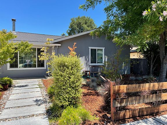 2nd image of 2872 Kilburn Ave