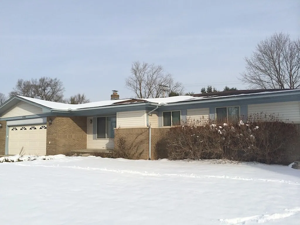 4184 Conne Mara Ln photo 1