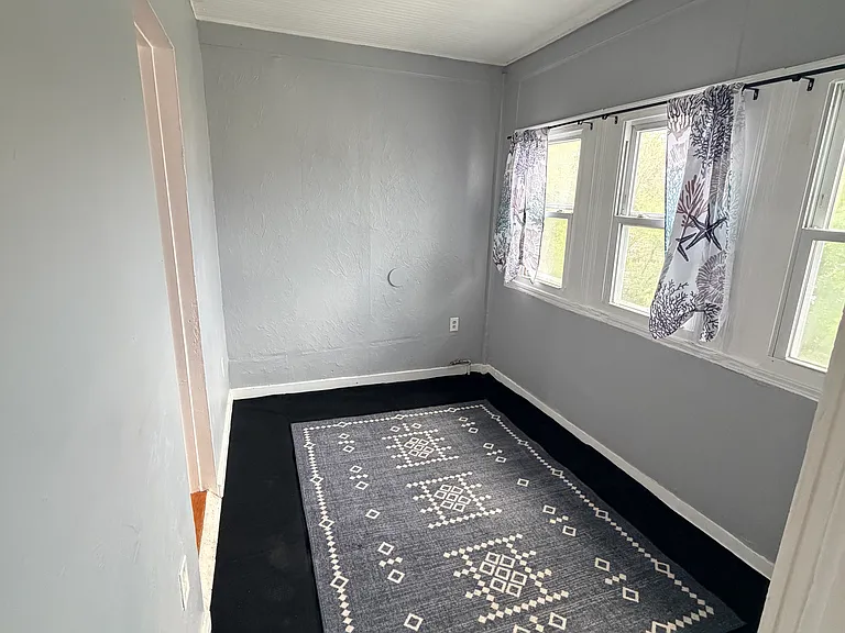 1028 N Shore Rd #2 — Photo 16