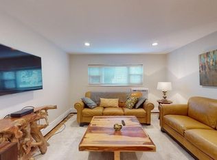 368 Elliot St APT 1, Newton, MA 02464
