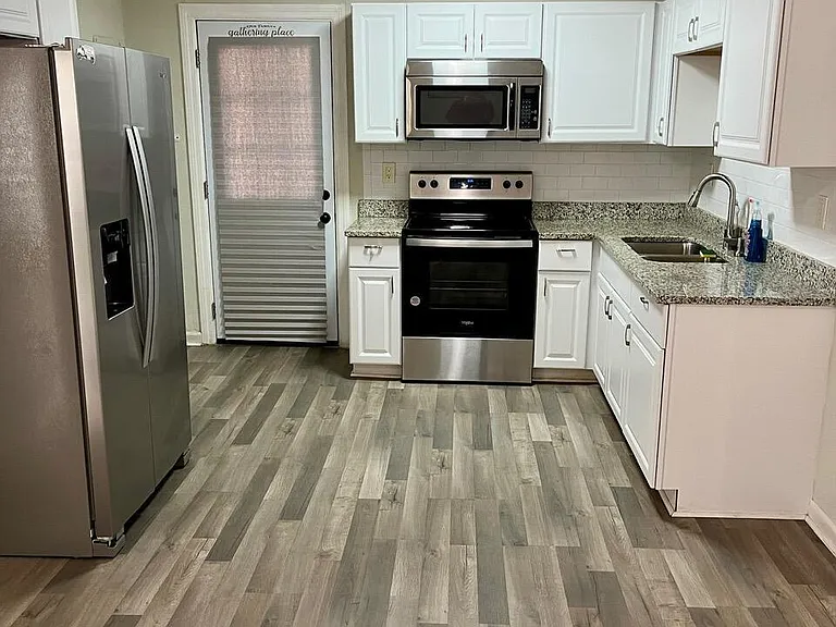 8903 Hipps Rd — Photo 5