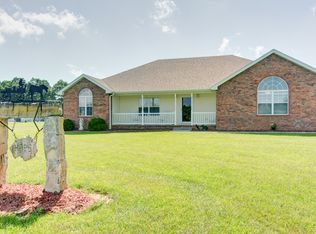 110 Brianna Dr, Seymour, MO 65746