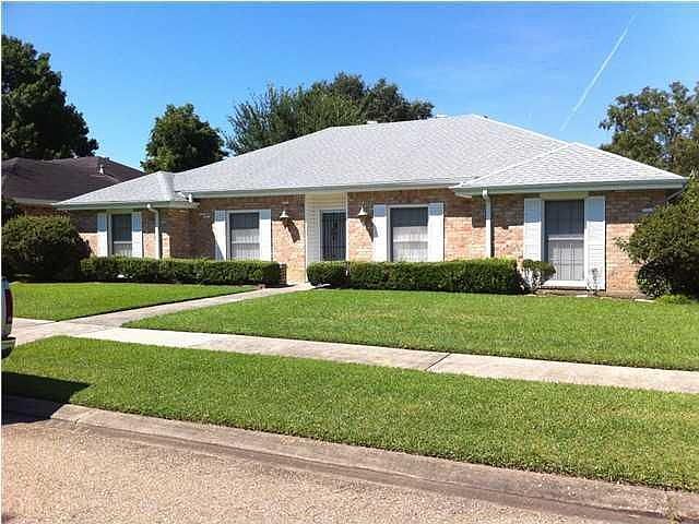 1st image of 302 Upland Dr