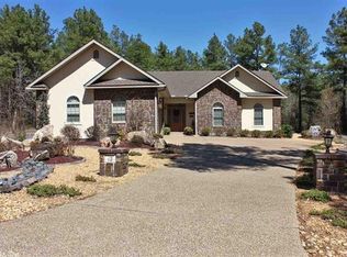 12 Hernandez Ln, Hot Springs Village, AR 71909