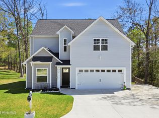 206 Baker Road, Hubert, NC 28539