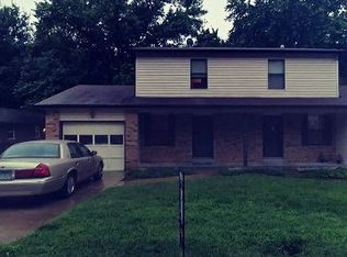 23 Marie Dr UNIT B, Saint Charles, MO 63301