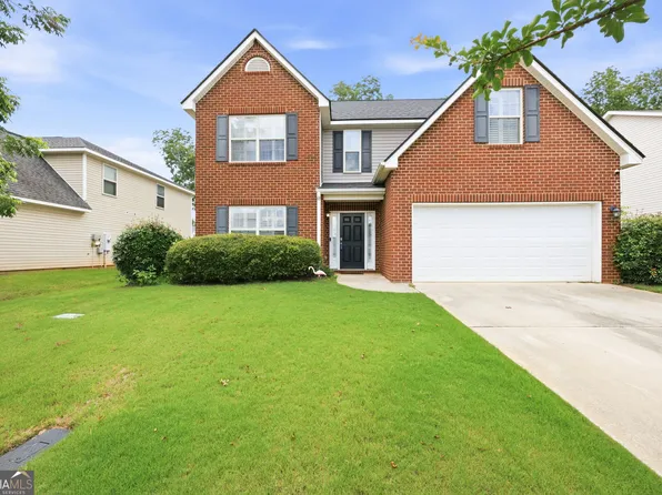 214 Haywood Dr, Kathleen, GA 31047