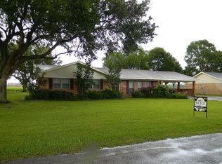 602 Magnolia Dr, Jennings, LA 70546