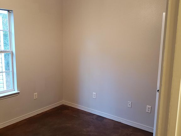5th image of 2720 N 14th St #A
