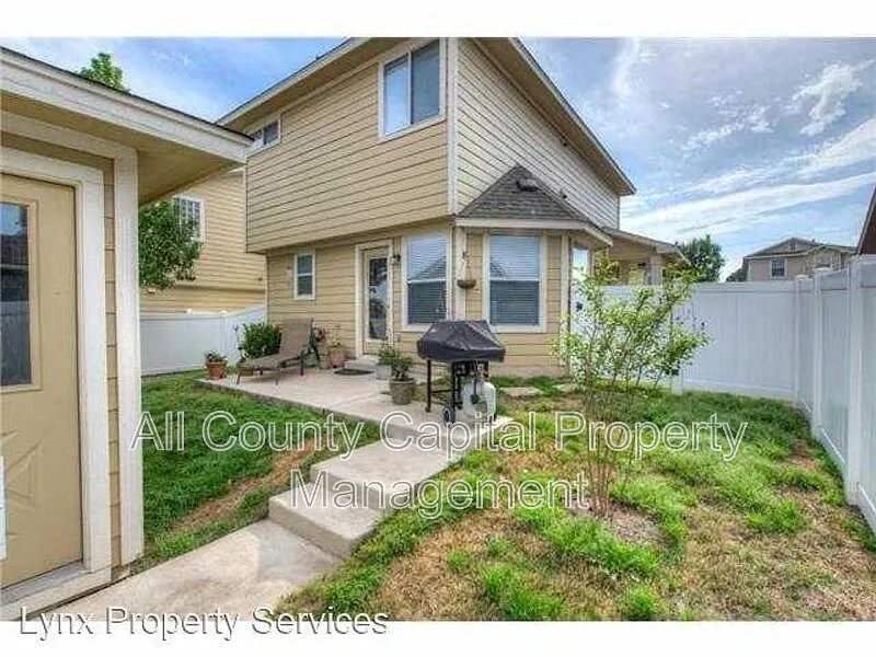 Building Photo - 1716 Lost Maples Loop #1716
