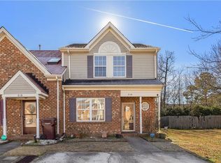 715 Hunters Quay, Chesapeake, VA 23320