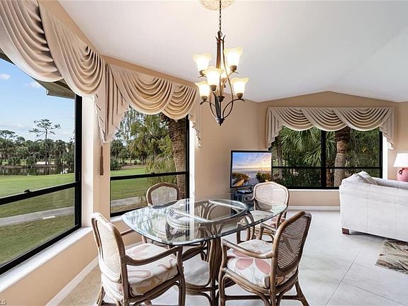 2nd image of 792 Eagle Creek Dr Unit 201