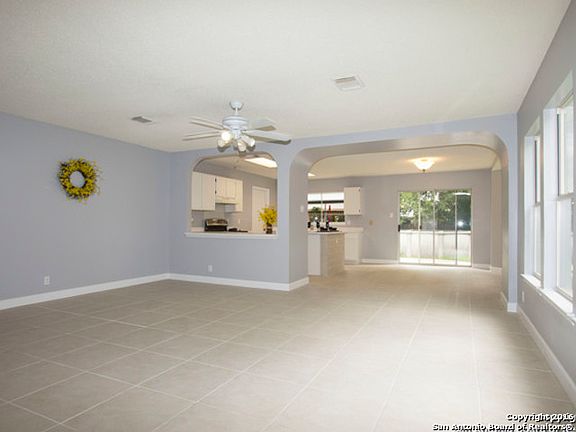 4th image of 13322 Deer Falls Dr