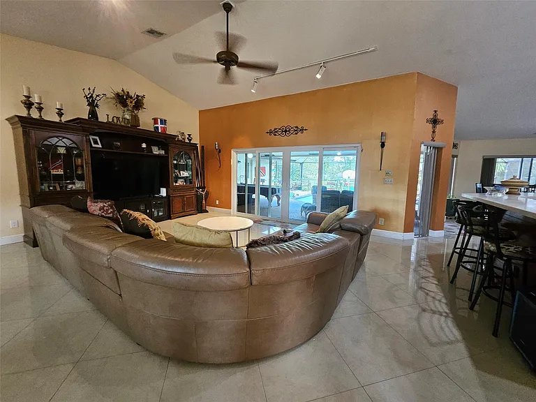 197 NW 113th Way — Photo 19