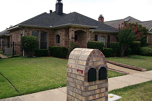 1st image of 2706 Hickory Bend Dr