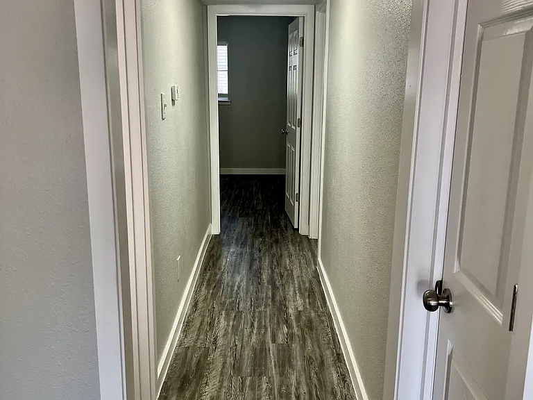 Serenity Apartments — Photo 22