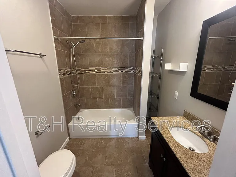 4831 Winthrop Ave — Photo 14