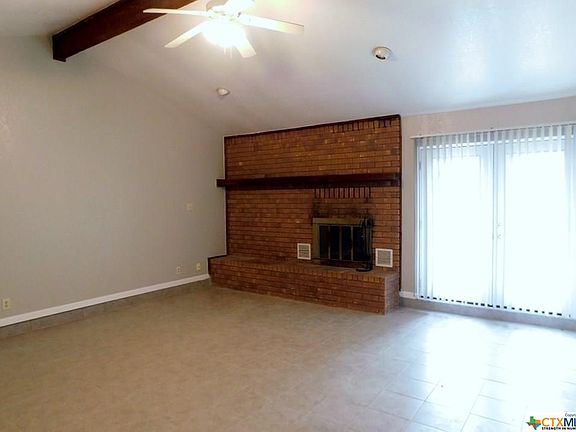 2nd image of 2304 Phyllis Dr