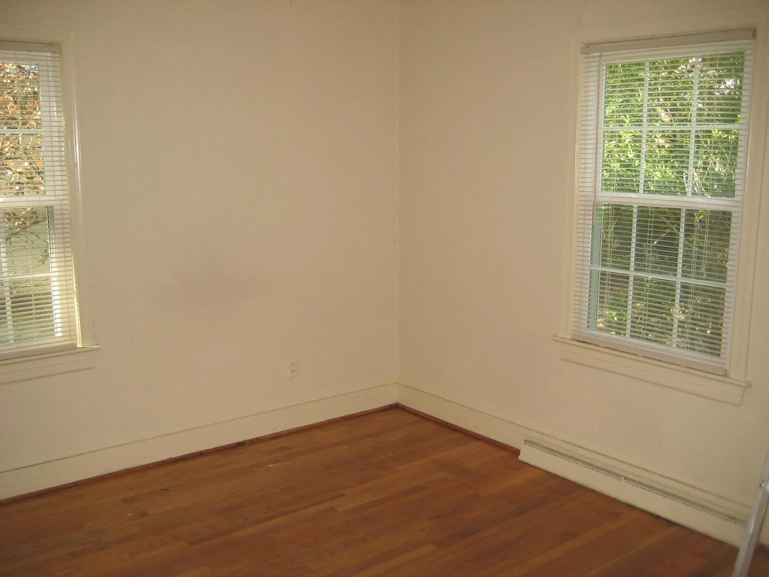 3 bed, 1170 sqft, $1,800 — Photo 4