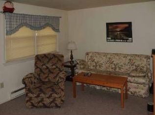 2 Chestnut St, Mount Joy, PA 17552