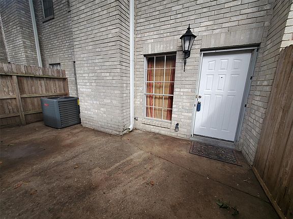 2nd image of 17473 Red Oak Dr #7473
