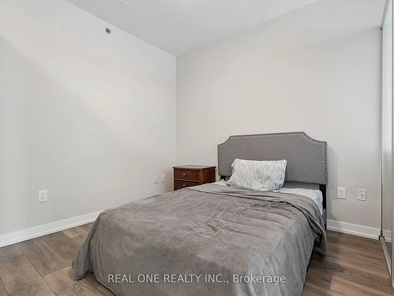 426 University Ave #3102 — Photo 16