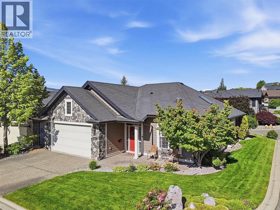 1st image of 500 Stoneridge Dr