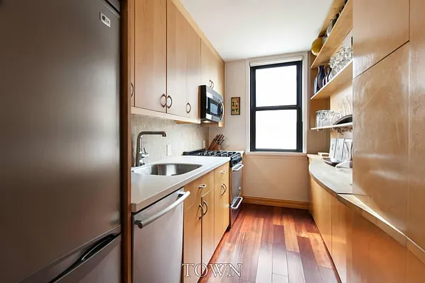 Sold by Town Residential | media 12